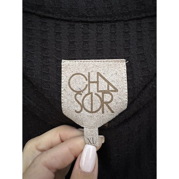 Chaser Women’s Black Long Sleeve Waffle Knit Thermal Top Button Cuffs Sz XLarge - Picture 11 of 14